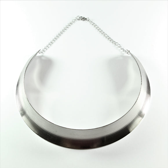 Stainless Steel Ridged Collier